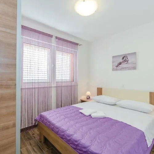 Ella Apartamento Biograd Na Moru